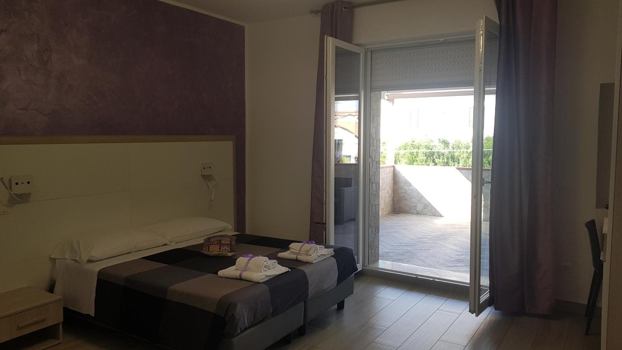 La Dea Rooms Ferrara Exteriör bild
