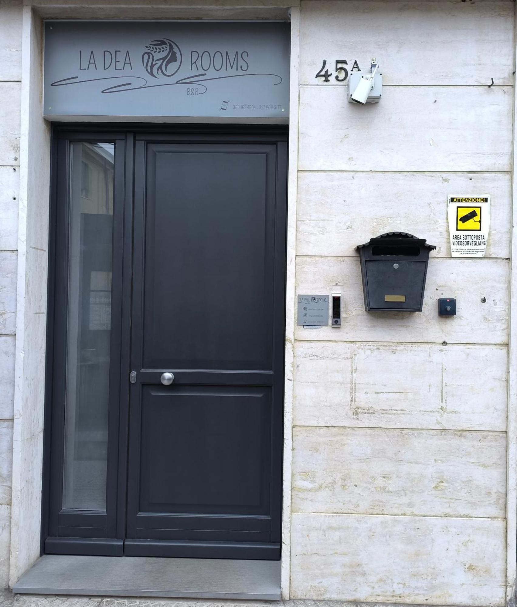 La Dea Rooms Ferrara Exteriör bild